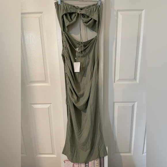 Chic Strapless Midi Dress in Sage - Picture 8 of 11